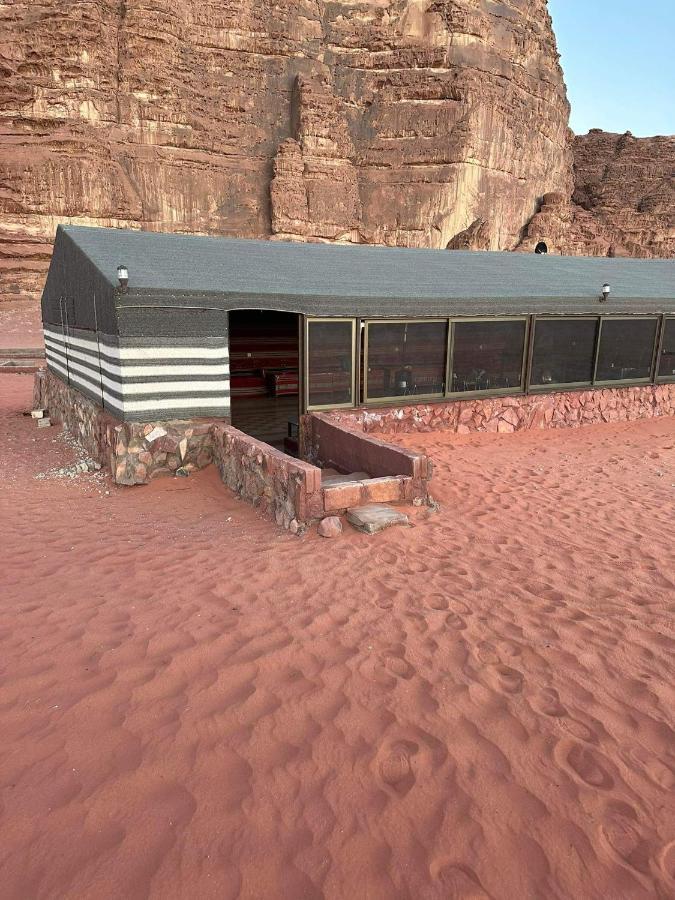 Rotana Camp Hotel Wadi Rum Exterior foto